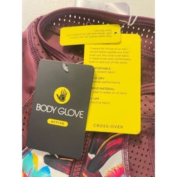 Body Glove Wind Of Change Rash guard One Pc Swimsuit Size small NWT - Picture 8 of 8